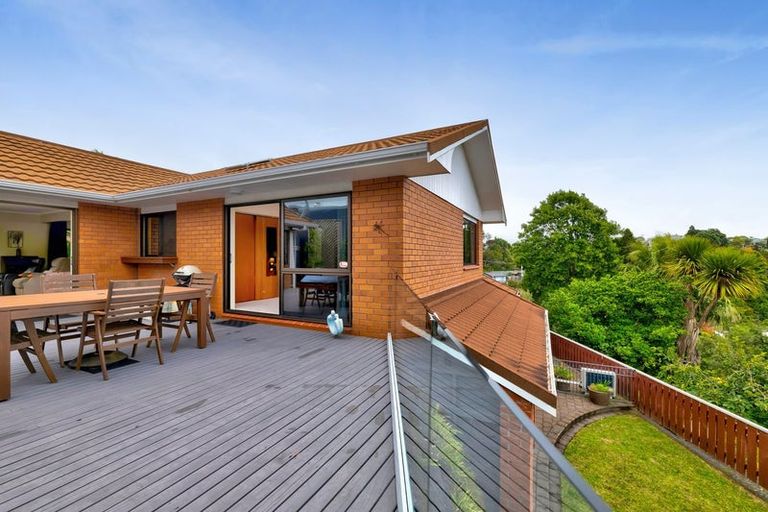 Photo of property in 5 Ruskin Place, Westown, New Plymouth, 4310