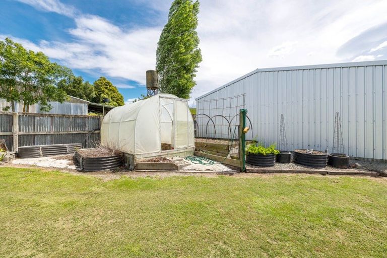 Photo of property in 2418 Waimate Highway, Makikihi, Waimate, 7980