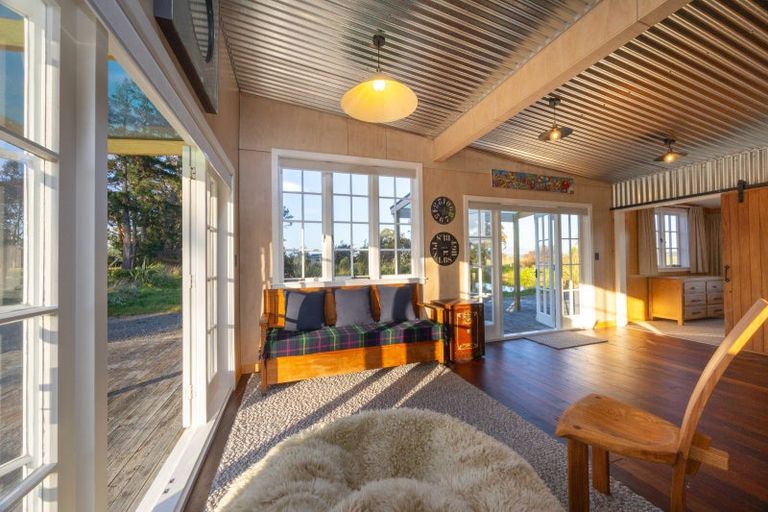 Photo of property in 98 Taonui Road, Aorangi, Feilding, 4775