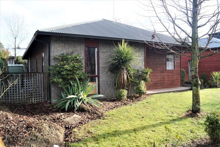 Photo of property in 3 Chisholm Crescent, Hanmer Springs, 7334