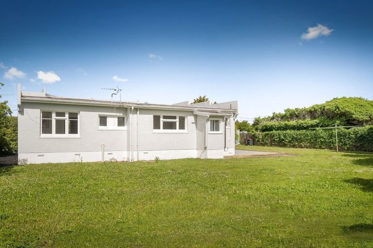 Photo of property in 10 Mcfaddens Road, St Albans, Christchurch, 8052