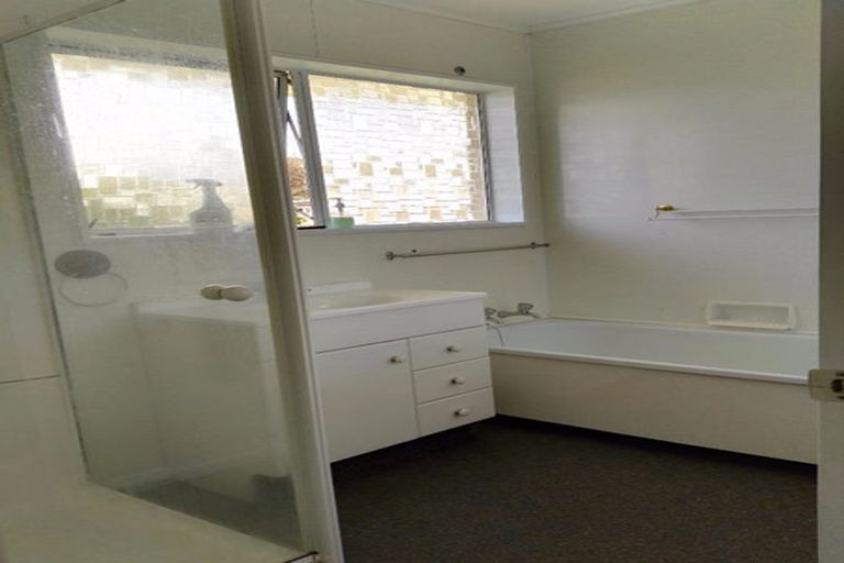 Photo of property in 10a Buckley Grove, Paraparaumu, 5032