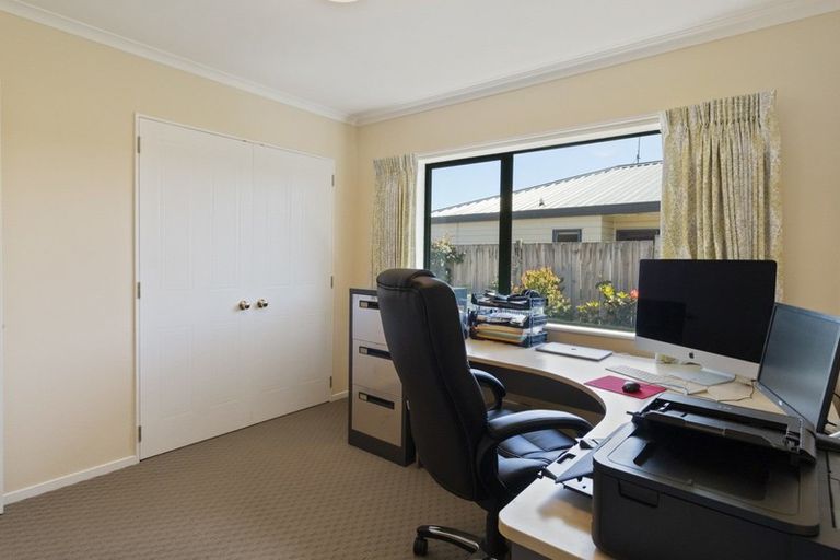 Photo of property in 17 Grosvenor Place, Katikati, 3129