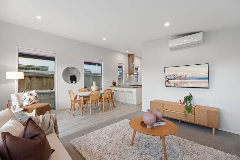 Photo of property in 3 Foley Grove, Pyes Pa, Tauranga, 3110