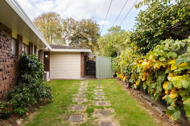 Photo of property in 5 Carbine Court, Awapuni, Palmerston North, 4412