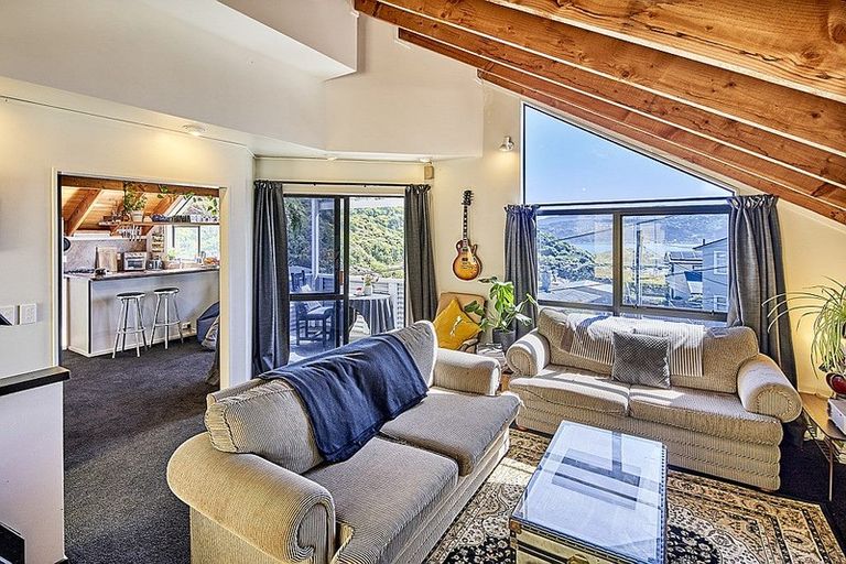 Photo of property in 25 Tukanae Street, Strathmore Park, Wellington, 6022