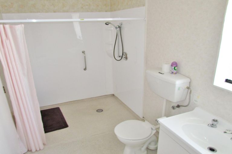 Photo of property in 33b Albert Street, Masterton, 5810