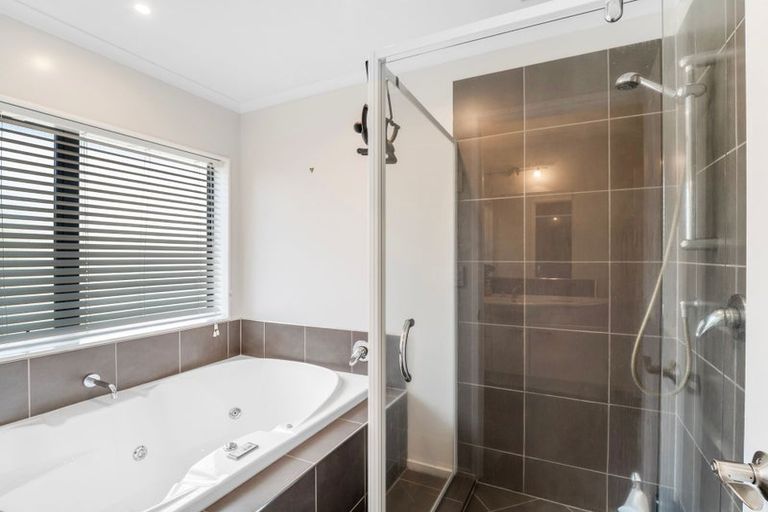 Photo of property in 8 Penbury Close, Huntingdon, Ashburton, 7774