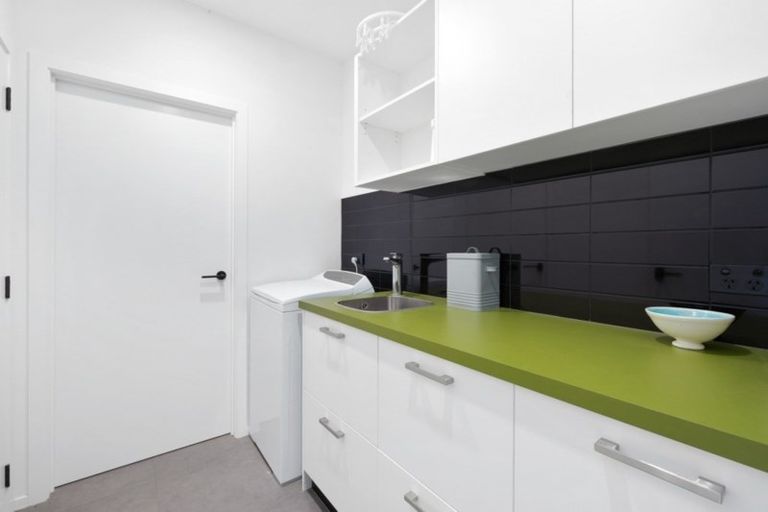 Photo of property in 219 Golden Road, Springvale, Alexandra, 9393