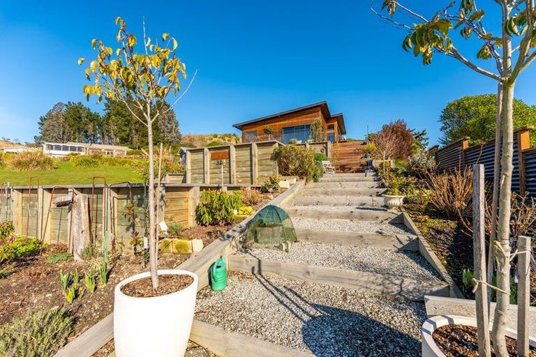 Photo of property in 32a Tenby Street, Moeraki, Palmerston, 9482