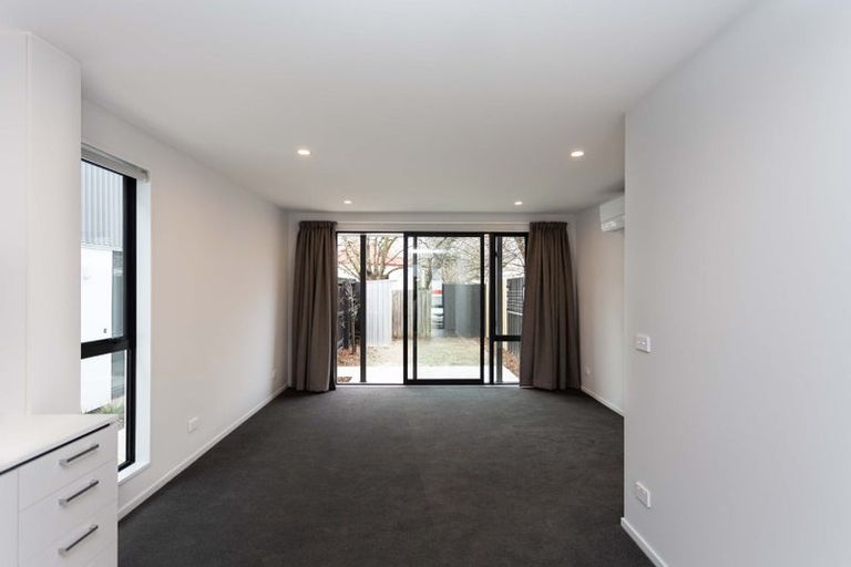 Photo of property in 10/30 Frederick Street, Waltham, Christchurch, 8011
