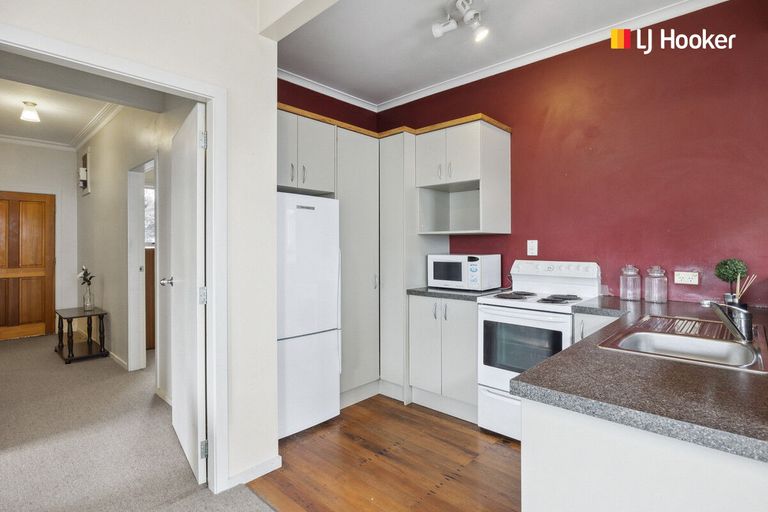 Photo of property in 7b Dalgety Street, Saint Kilda, Dunedin, 9012