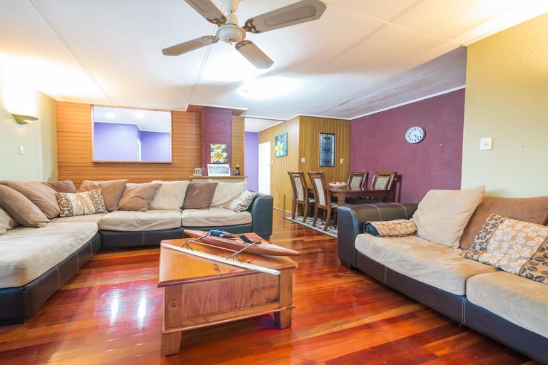 Photo of property in 55 Sullivan Avenue, Mangere Bridge, Auckland, 2022