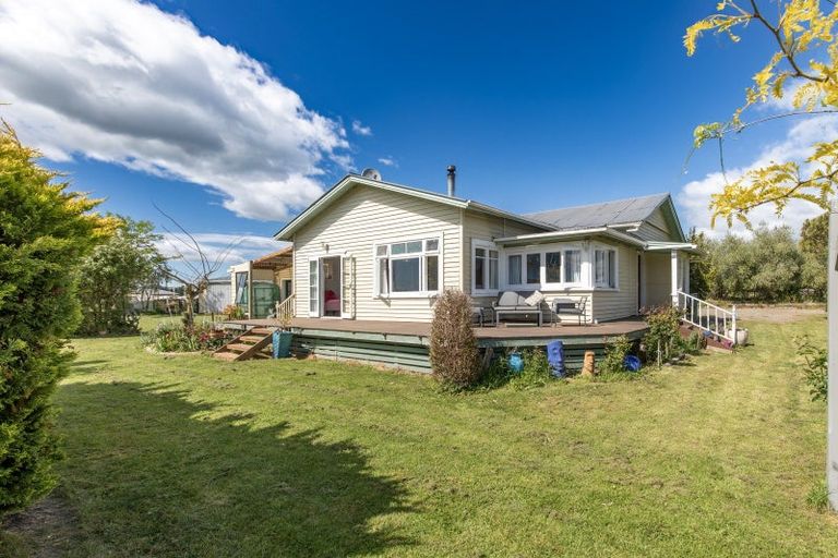 Photo of property in 471 Porangahau Road, Waipukurau, 4282