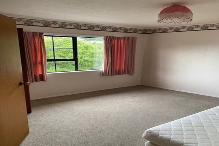 Photo of property in 85b Oxford Street, Tawa, Wellington, 5028