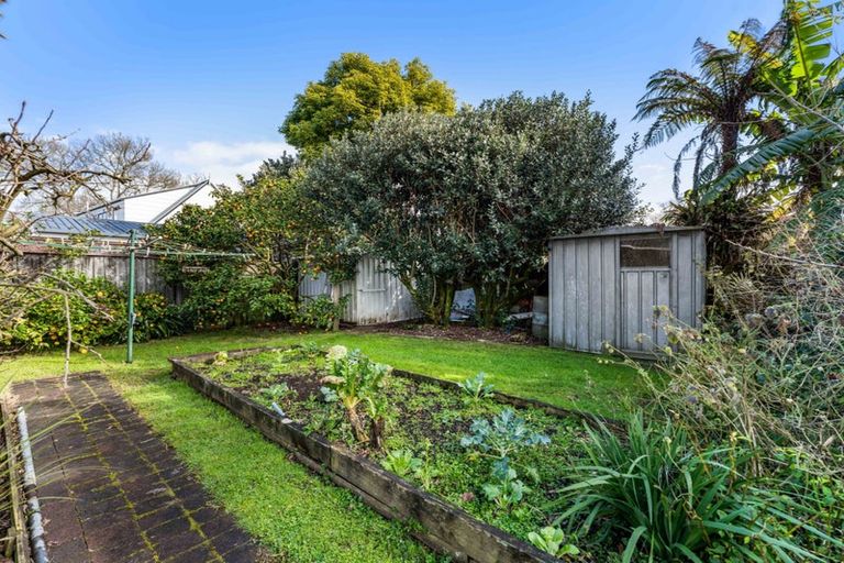 Photo of property in 4 Biscay Place, Conifer Grove, Takanini, 2112