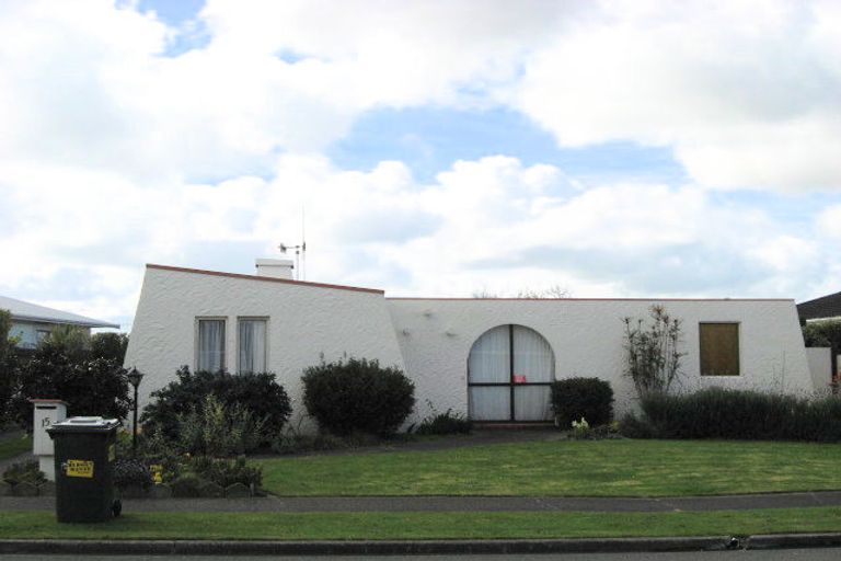 Photo of property in 15 Akepiro Place, Tawhero, Whanganui, 4501