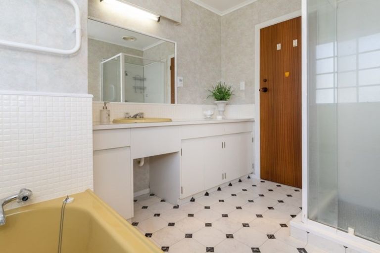 Photo of property in 36 Ruamoana Place, Omokoroa, 3114