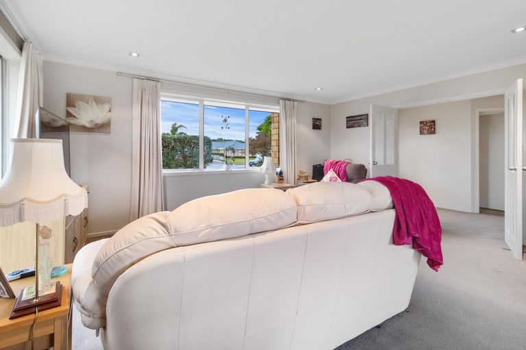 Photo of property in 15 Burr Street, Cambridge, 3434