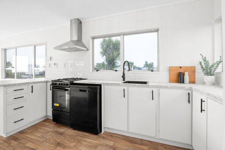 Photo of property in 9 Derby Street, Nawton, Hamilton, 3200