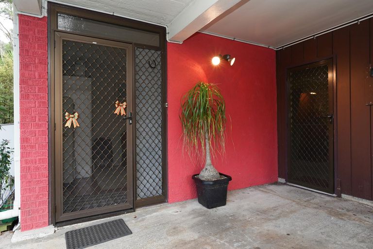 Photo of property in 202 Godley Road, Titirangi, Auckland, 0604