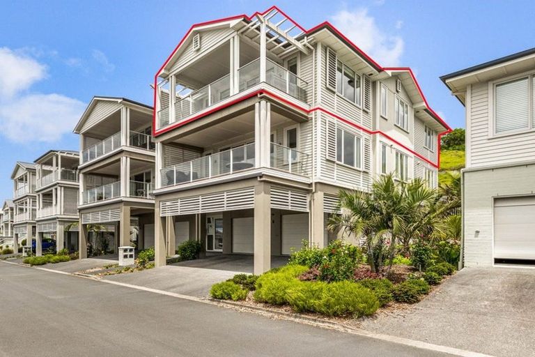Photo of property in 49 Panorama Heights, Orewa, 0931