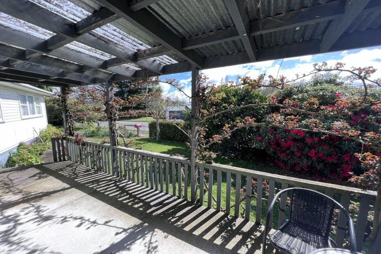 Photo of property in 15 Frances Street, Tirau, 3410