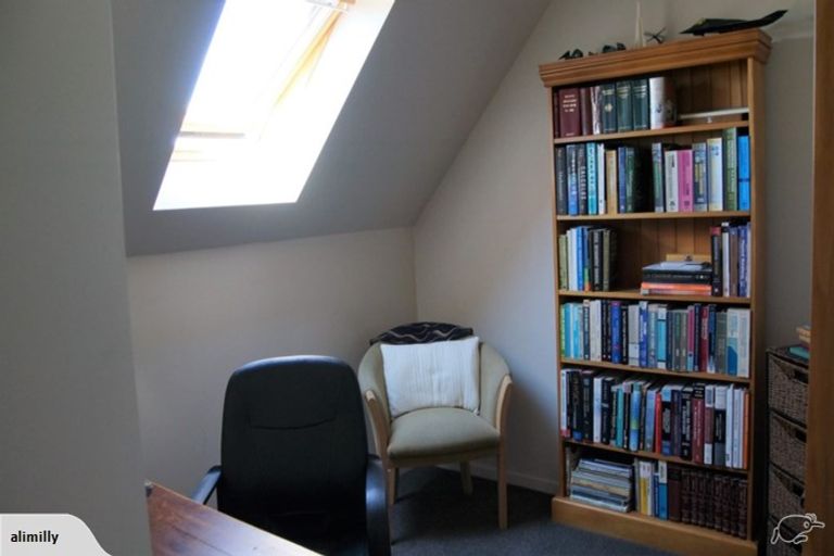 Photo of property in 2/71 Burke Street, Addington, Christchurch, 8024