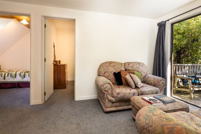 Photo of property in 5 Newgate Street, Picton, 7220