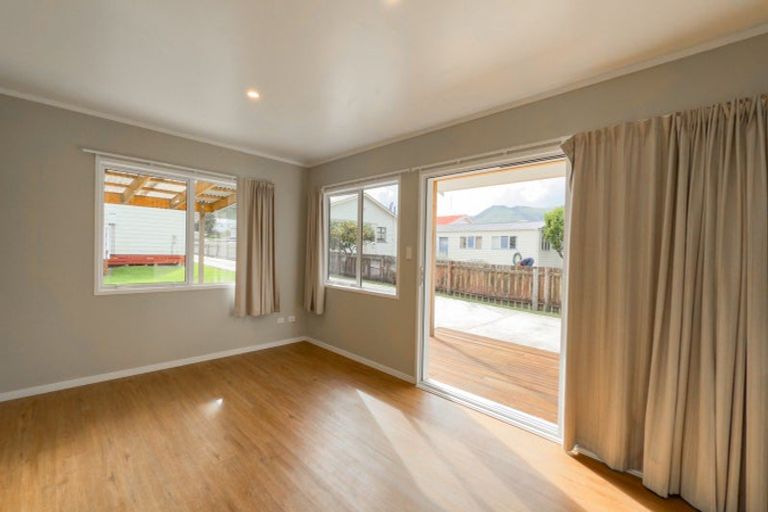 Photo of property in 19 Miller Avenue, Paeroa, 3600