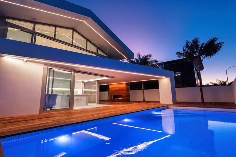 Photo of property in 88 Marine Parade, Mount Maunganui, 3116