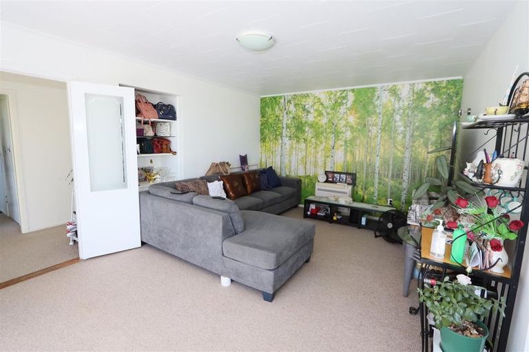 Photo of property in 35 Ward Avenue, Fenton Park, Rotorua, 3010