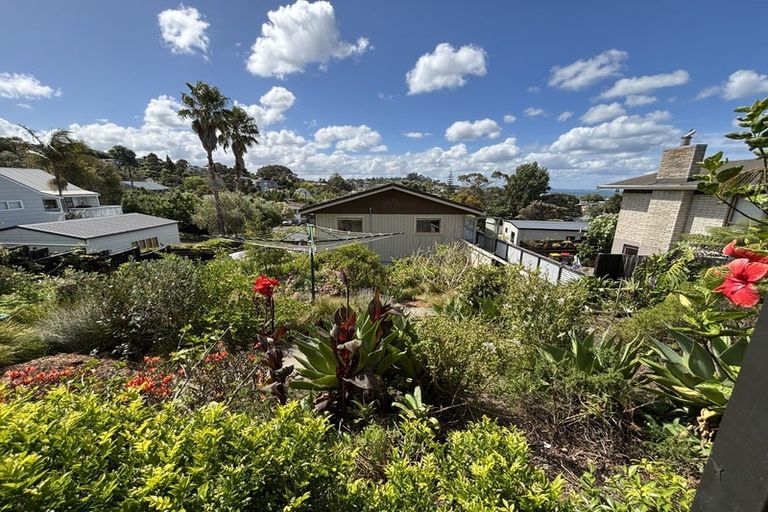 Photo of property in 63 Elliston Crescent, Stanmore Bay, Whangaparaoa, 0932