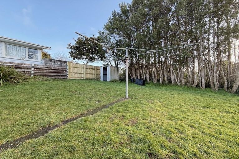 Photo of property in 79 Mark Avenue, Paparangi, Wellington, 6037