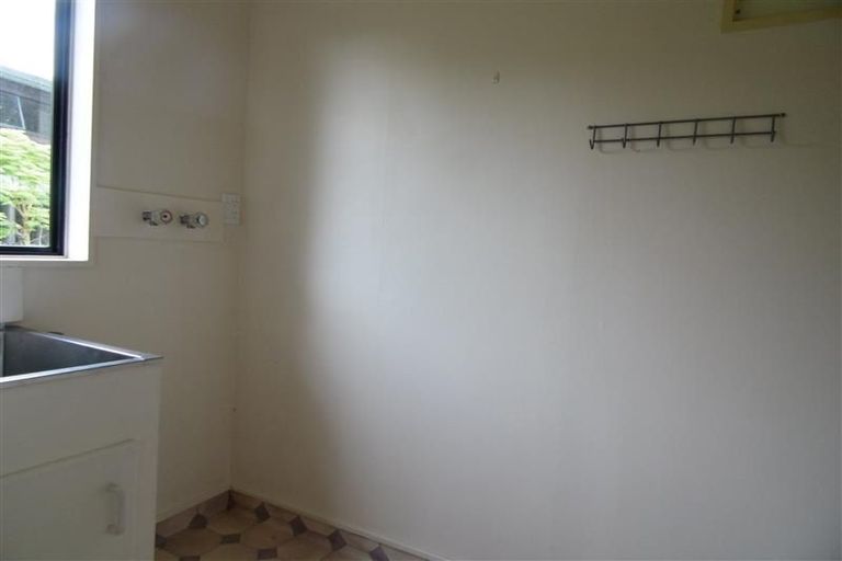 Photo of property in 2/32 Nigel Road, Browns Bay, Auckland, 0630