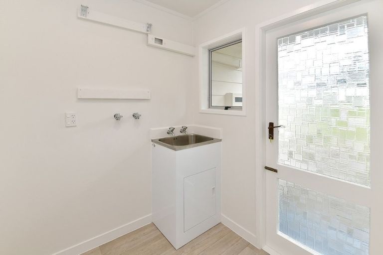 Photo of property in 30 Bay Vista Drive, Red Beach, 0932