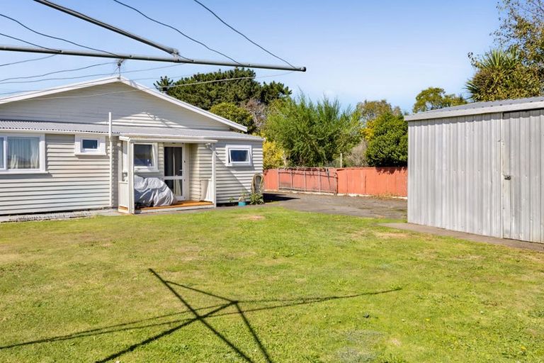 Photo of property in 15 High Street, Eltham, 4322