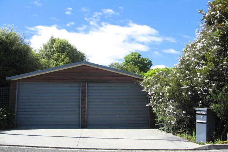 Photo of property in 2 Clovelly Street, Atawhai, Nelson, 7010