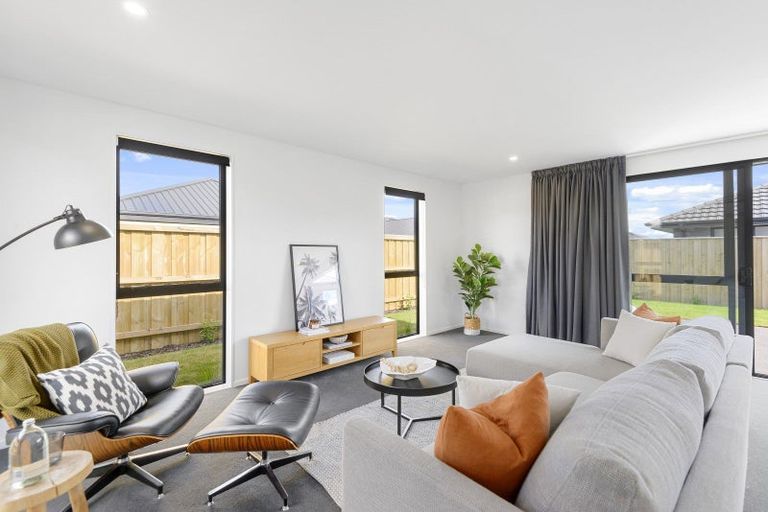 Photo of property in 10 Nathaniel Archer Street, Woodend, 7610