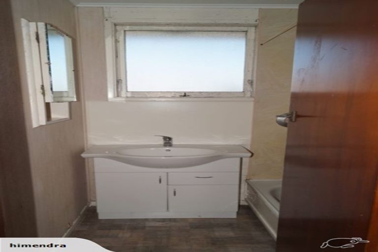 Photo of property in 4 Ashgrove Road, Mangere, Auckland, 2022