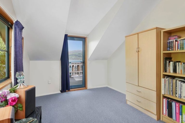 Photo of property in 37 Jacksons Road, Lyttelton, 8082