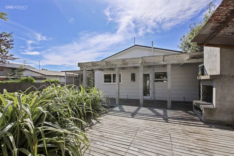 Photo of property in 16 Stalkers Road, Woodend Beach, Kaiapoi, 7691