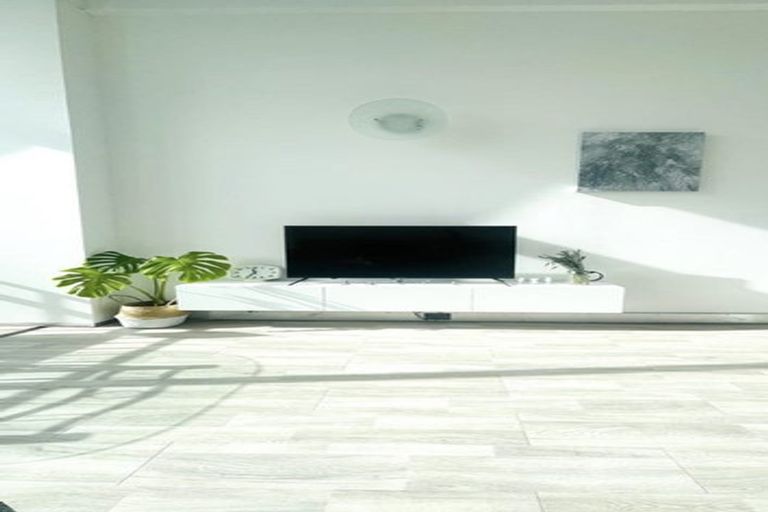 Photo of property in Qba Apartments, 51 Webb Street, Mount Cook, Wellington, 6011