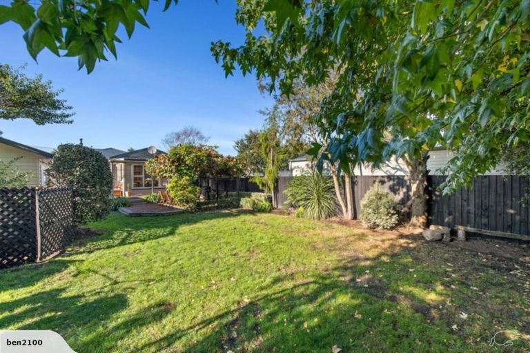 Photo of property in 163 Mays Road, St Albans, Christchurch, 8052