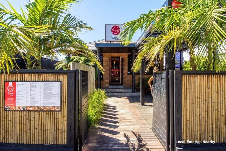 Photo of property in 56a Pitau Road, Mount Maunganui, 3116