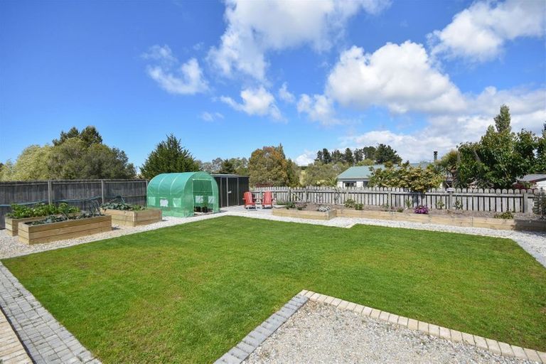 Photo of property in 17 Thomas Street, Waikouaiti, 9510