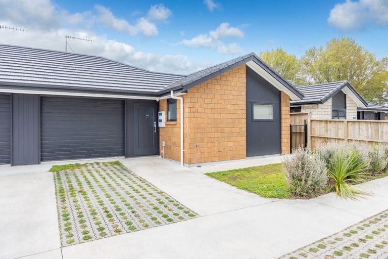 Photo of property in 4/8 Keitha Place, Glenview, Hamilton, 3206