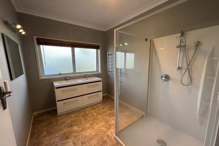Photo of property in 50a Maunganui Road, Mount Maunganui, 3116
