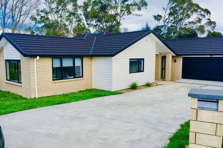 Photo of property in 8 Blackwood Crescent, Glenview, Hamilton, 3206