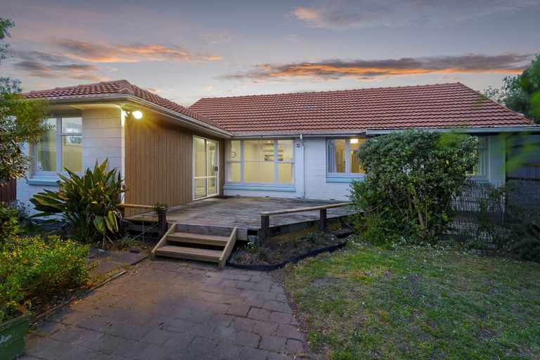 Photo of property in 23 Carisbrooke Street, Aranui, Christchurch, 8061